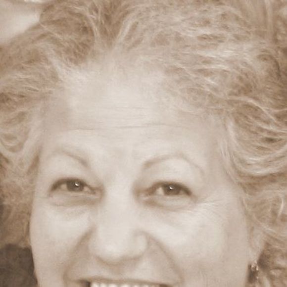 Meet your Posher, Karen - Picture 1 of 1